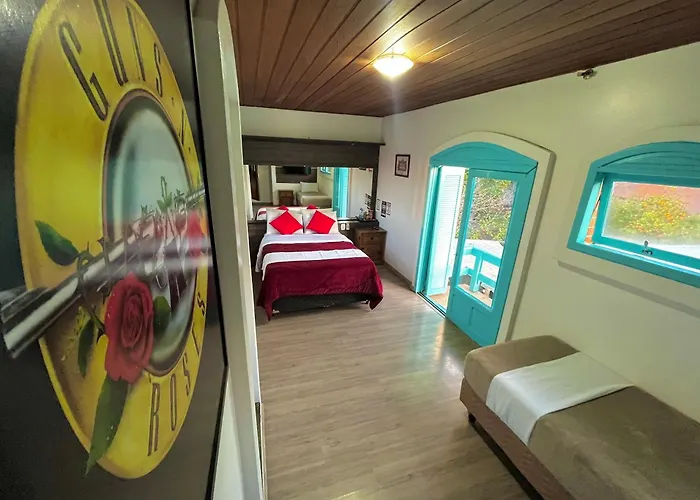 Casa do Rogério Hostel