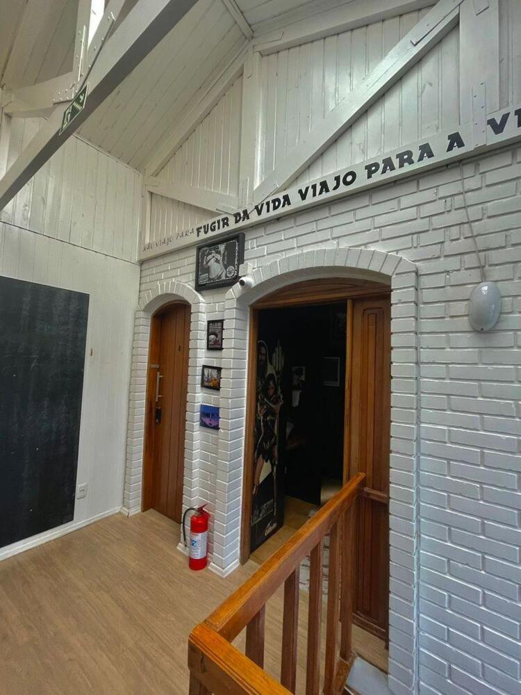 Casa Do Rogério Hostal *
