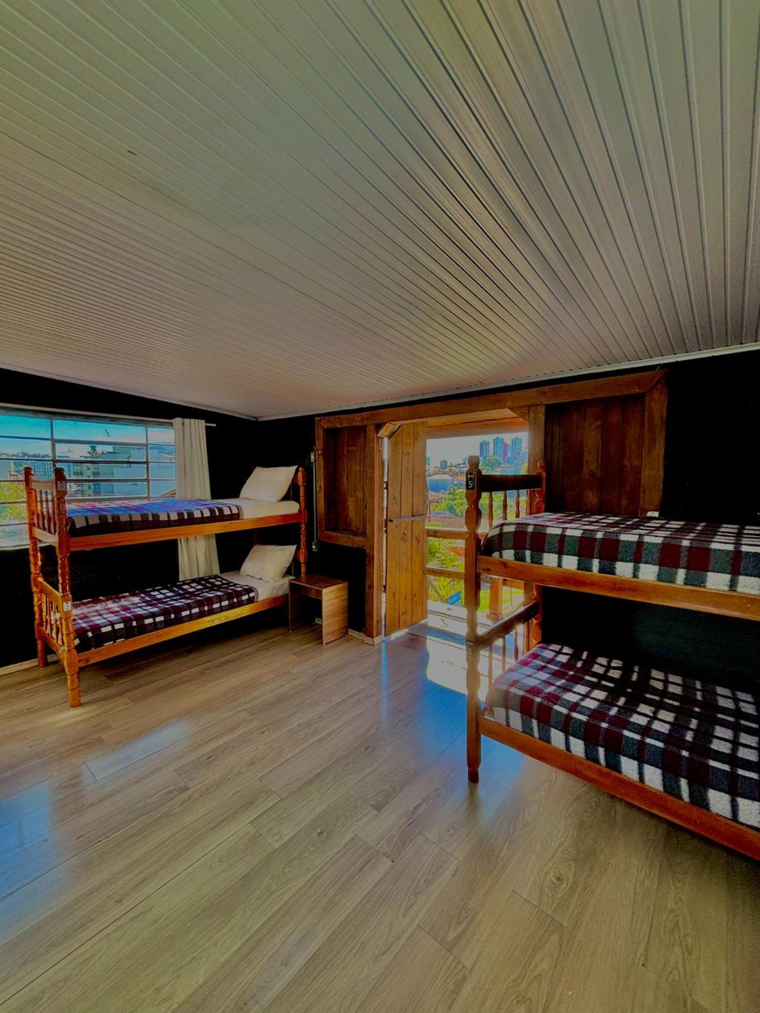Casa Do Rogerio Hostel Caxias do Sul